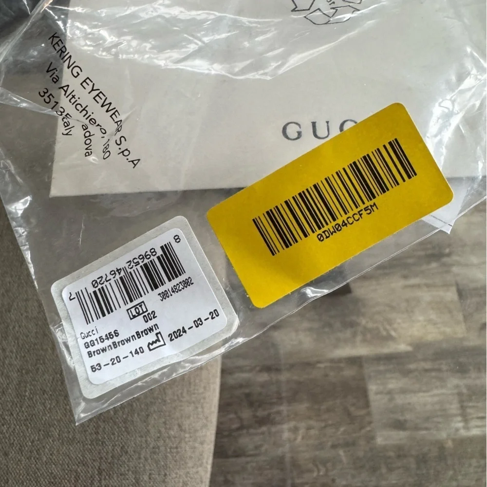 Authenticated! NWT! Gucci Oversized Sunglasses w/ Large GG Logo - Dark Brown